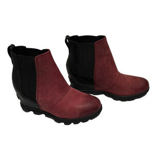Sorel NL3023 Joan of Arctic Wedge II Women’s Red Wine Leather Booties Boots.